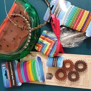 •Hair accessory package for Girls or Women•